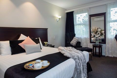 International Hotel Wagga Wagga - Sunshine Coast Guide 0
