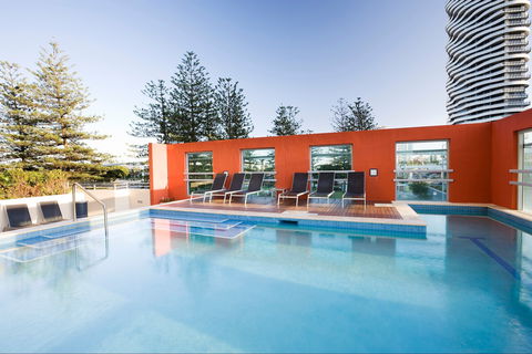 Mantra Broadbeach On The Park - Sunshine Coast Guide 1