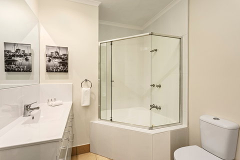 Quest Townsville - Sunshine Coast Guide 2