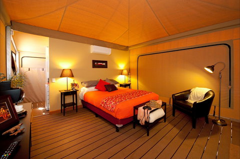 Squeakywindmill Boutique Tent B&B - Sunshine Coast Guide 2