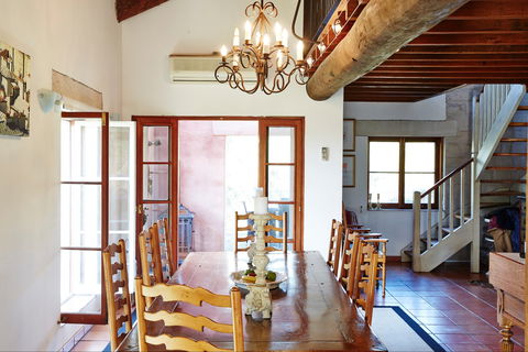Talits Estate Vineyard - Sunshine Coast Guide 2