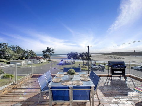 The Rotunda At Gerroa - Sunshine Coast Guide 0