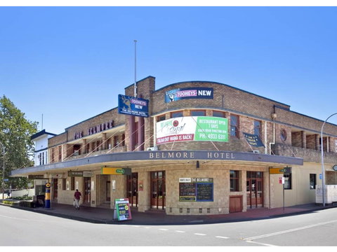 The Belmore Hotel - Sunshine Coast Guide 0