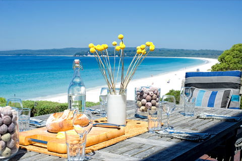 White Sands Hyams Beach, Jervis Bay - Sunshine Coast Guide 0