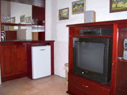 Crest Castle Bed And Breakfast - Sunshine Coast Guide 5