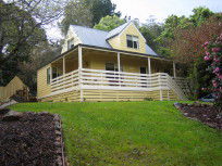 The Loft - Sunshine Coast Guide 0