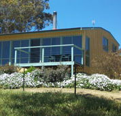 Burnt Creek Cottages - Sunshine Coast Guide