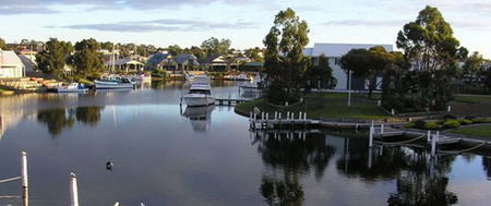 Captains Cove - Sunshine Coast Guide 4