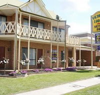Victoria Lake Holiday Park - Sunshine Coast Guide