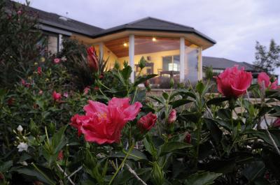 Chestnut Hill Country Retreat - Sunshine Coast Guide 5