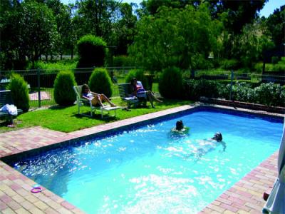Aristocrat Waurnvale Motel - Sunshine Coast Guide 4