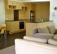 Sackville Apt No 1 - Sunshine Coast Guide