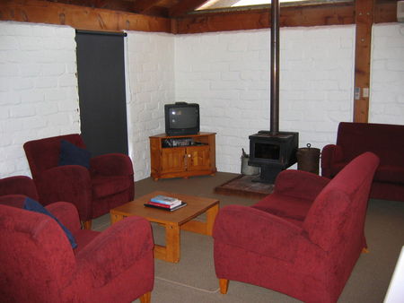 The Glen Farm Cottages - Sunshine Coast Guide 0