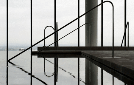 Crown Metropol - Sunshine Coast Guide 2