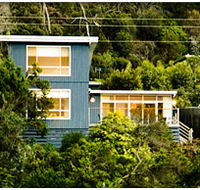 Walkerville Beach Houses - Sunshine Coast Guide