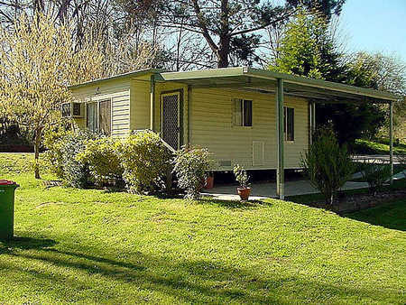 Yackandandah Holiday Park - Sunshine Coast Guide 2