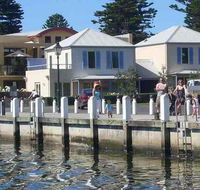Dockside Waterfront Indulgence - Sunshine Coast Guide