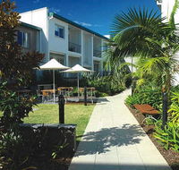 Medina Classic Chippendale - Sunshine Coast Guide