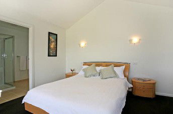 A River Bed - Sunshine Coast Guide 2