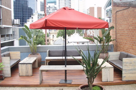 City Centre Budget Hotel - Sunshine Coast Guide 0