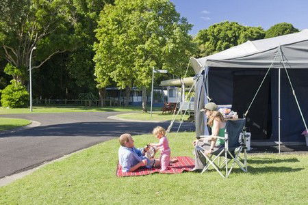 Silver Sands Holiday Park - Sunshine Coast Guide 0