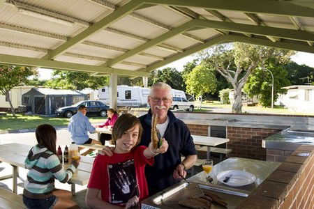 Silver Sands Holiday Park - Sunshine Coast Guide 2