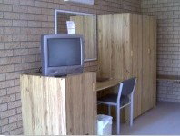 Aaron Inn Motel - Sunshine Coast Guide 2