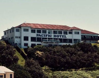 Pacific Hotel Yamba - Sunshine Coast Guide 0