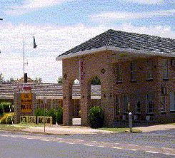 Abel Macquarie Motel - Sunshine Coast Guide 0