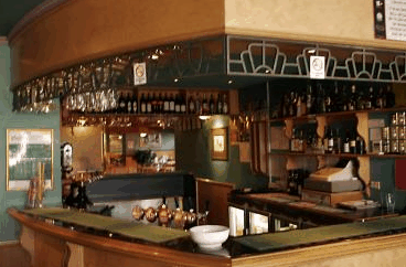 Astor Inn Hotel - Sunshine Coast Guide 2