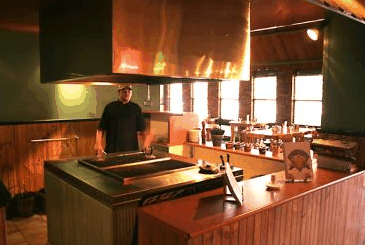 Astor Inn Hotel - Sunshine Coast Guide 3