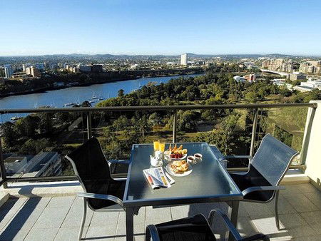 Oaks 212 Margaret - Sunshine Coast Guide 1