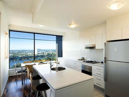 Oaks 212 Margaret - Sunshine Coast Guide 2
