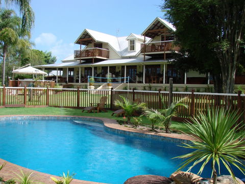 Clarence River Bed & Breakfast - Sunshine Coast Guide 0