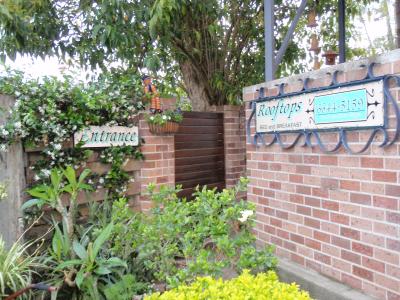 Rooftops Bed & Breakfast - Sunshine Coast Guide 8