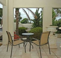 Michelle's Garden Apartments - Sunshine Coast Guide