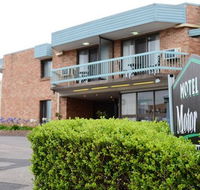Bankstown Motel 10 - Sunshine Coast Guide