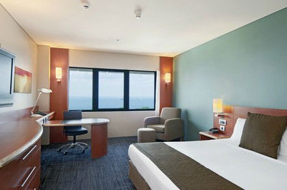 Crowne Plaza Darwin - Sunshine Coast Guide 1