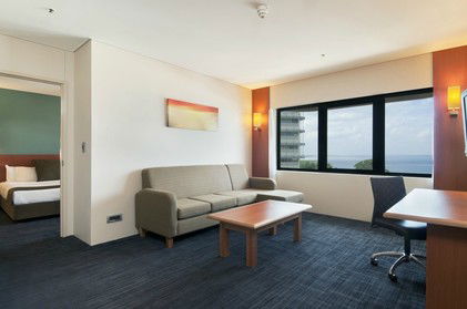Crowne Plaza Darwin - Sunshine Coast Guide 3