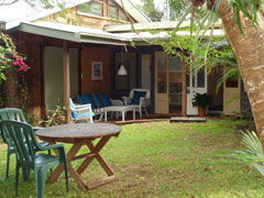 Artist Studio Cottage - Sunshine Coast Guide 2