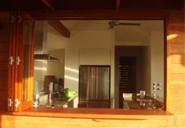 Apikia - Sunshine Coast Guide 0