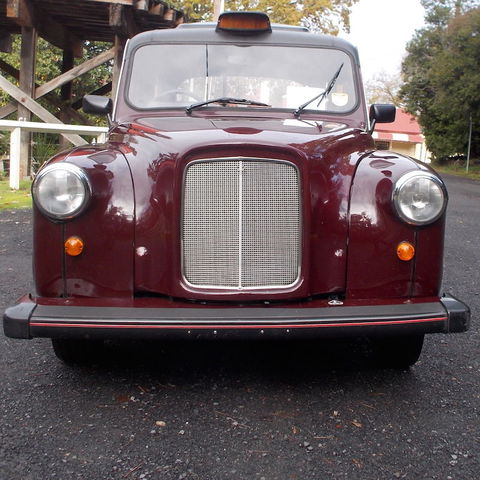 Vintage Fun Hire Cars - Sunshine Coast Guide 5