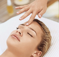 Glow Retreat - Sunshine Coast Guide 0
