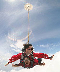 Commando Skydivers - Sunshine Coast Guide 1