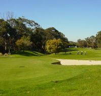 Spring Park Golf - Sunshine Coast Guide