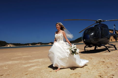Executive Helicopters - Sunshine Coast Guide 6