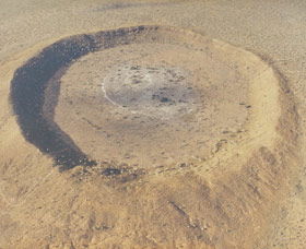Wolfe Creek Crater National Park - Sunshine Coast Guide 0