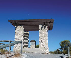 Vlamingh Lookout - Sunshine Coast Guide 0