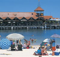 Sorrento Beach - Sunshine Coast Guide