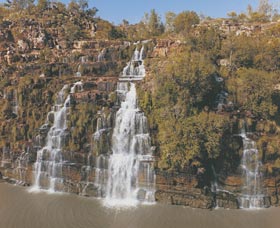 King Cascade - Sunshine Coast Guide 0